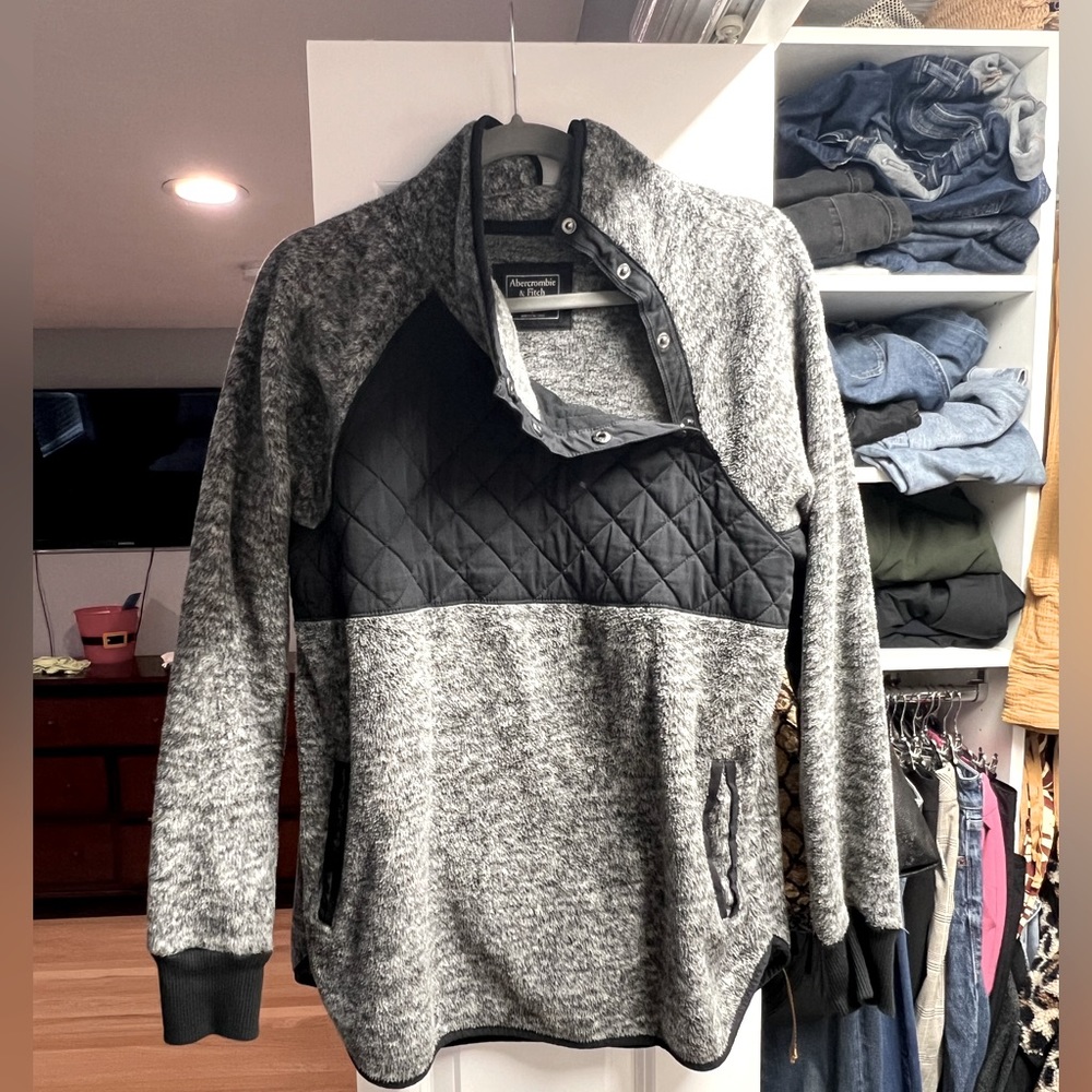 Abercrombie fleece pullover